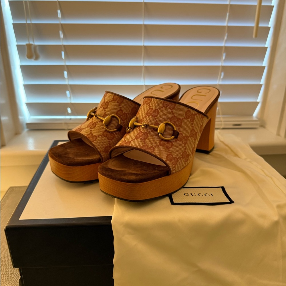 Gucci Women's Brown and Gold Platform Mules